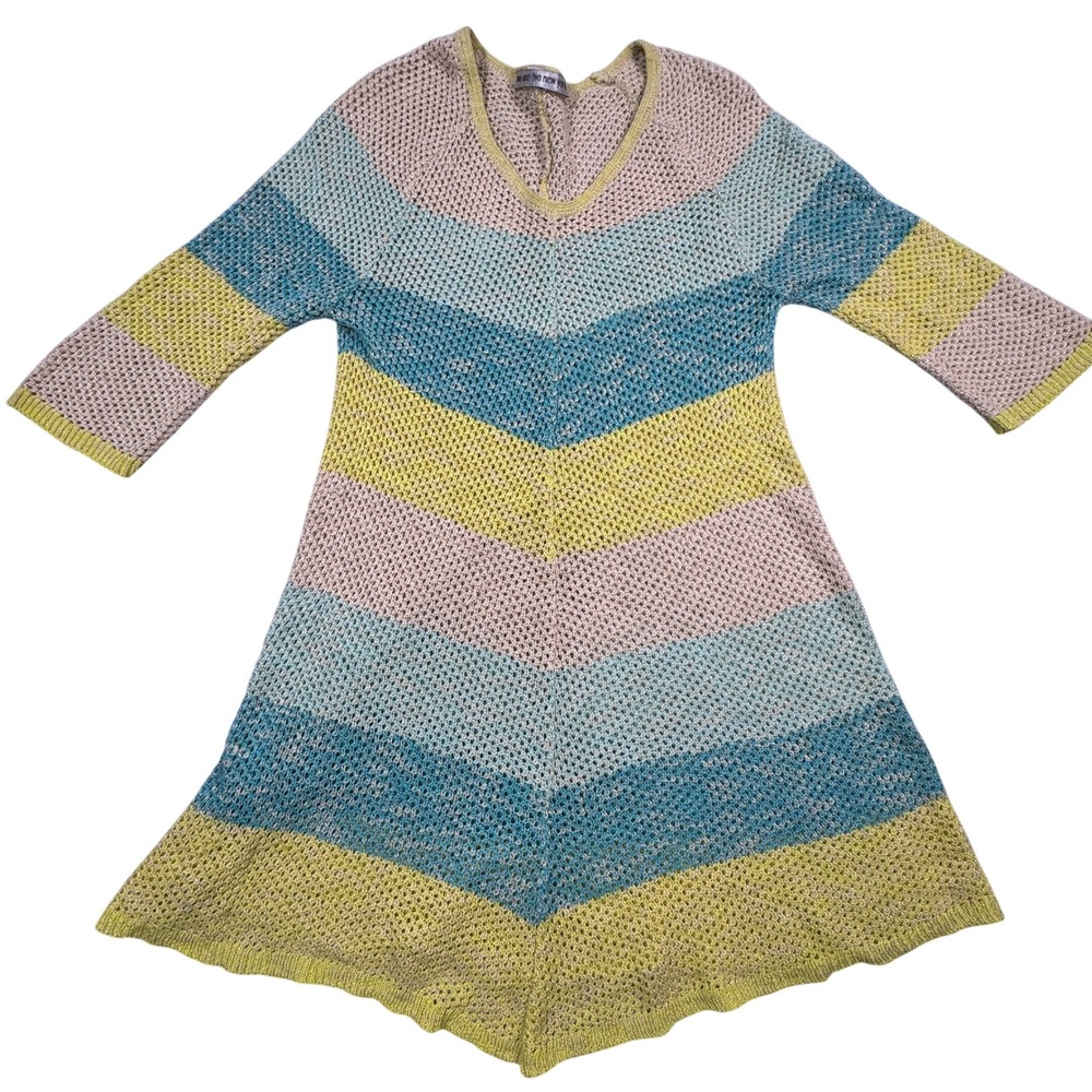 Two one Two New York‎ Open Weave Bathing Suit Coverup Small Mermaid Colors